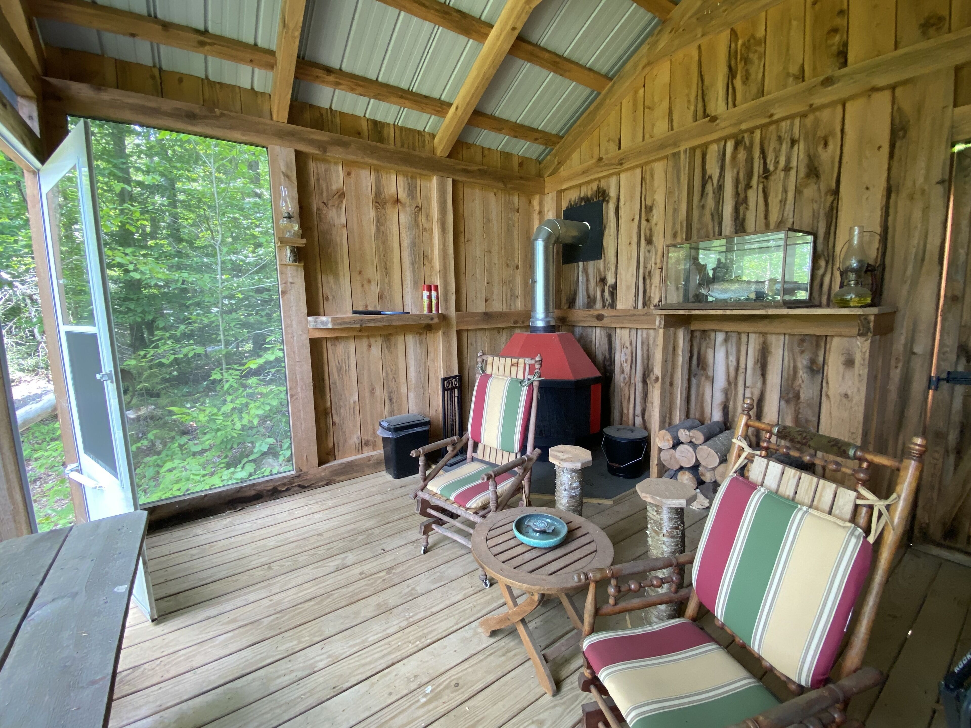 9 Best PetFriendly Cabin Rentals In Old New York Updated 2024