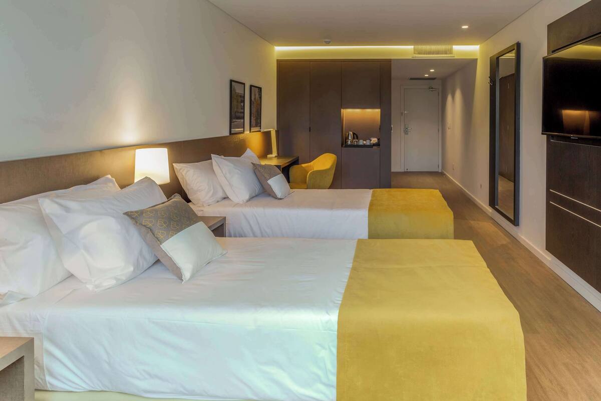 Minibar, in-room safe, desk, blackout curtains