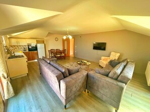 Penthouse, Sea View | Living area - LUSTRA GARDEN SUITE (Trabzon)