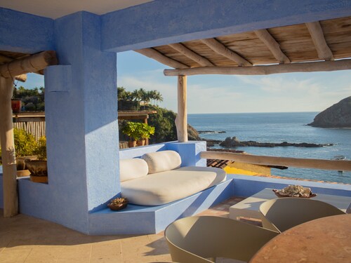 3 Bedroom house panoramic ocean views in Careyes