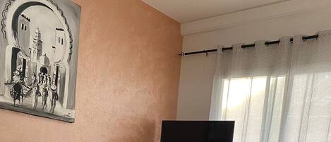 تلفزيون ذكي