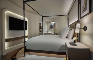 King Guest Room | Egyptian cotton sheets, premium bedding, down duvets, pillow-top beds - Pendry Washington DC - The Wharf (Washington)