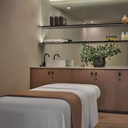 Couples treatment rooms, steam room, body treatments, hot stone massages