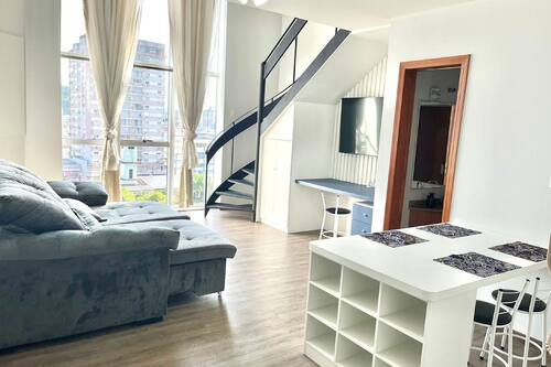 Apartment | Wohnbereich | 55-Zoll-Smart-TV mit Digitalempfang, Fernseher