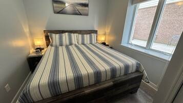 1 chambre, fer et planche à repasser, accès Internet, draps fournis