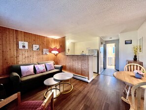 Standard-Suite, 1 Schlafzimmer, Erdgeschoss | Wohnbereich