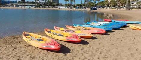 Sun-loungers, beach towels