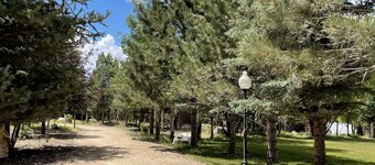 Historic Westcliffe Outpost Penthouse Apt 2bed/2bath