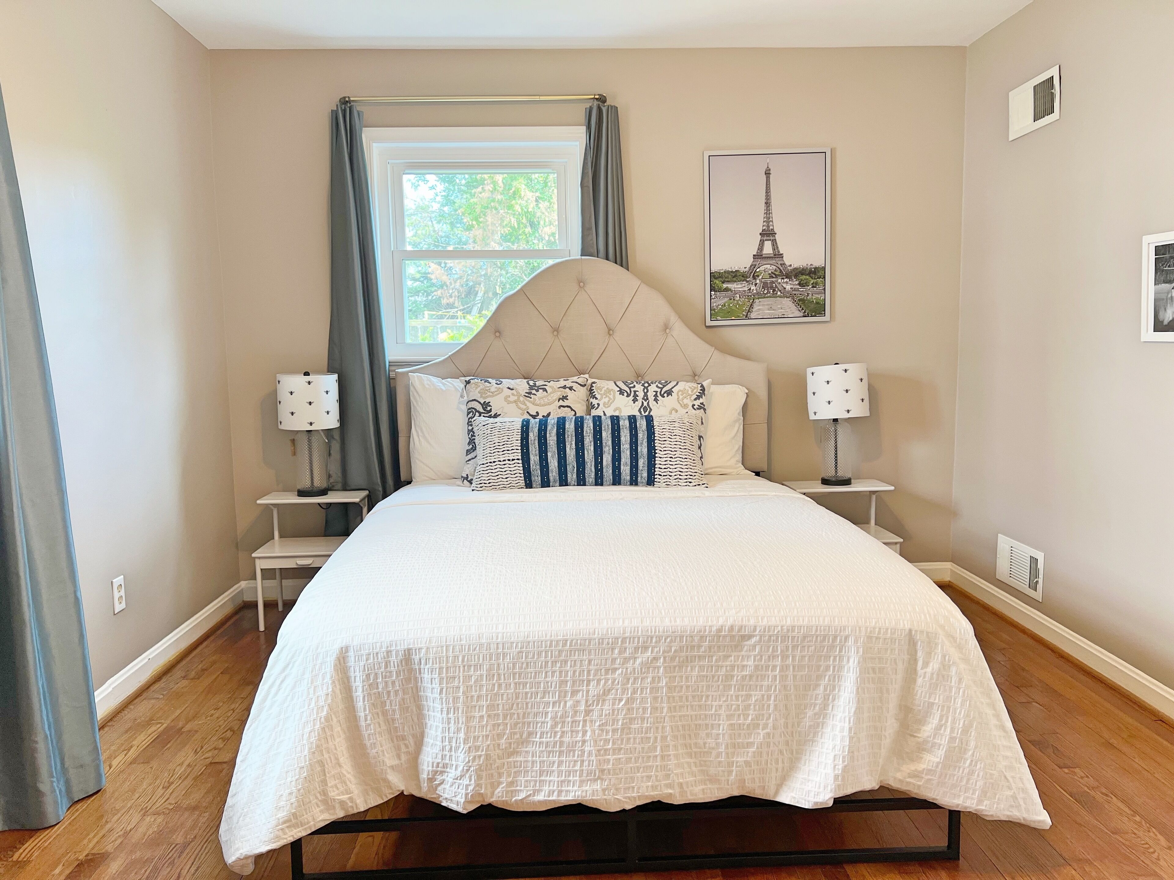 3 chambres, bureau, Wi-Fi gratuit, draps fournis