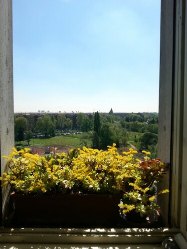 DESIGN WEEK quiet cosy flat, close to zona TORTONA/NAVIGLI, last floor, 2 rooms