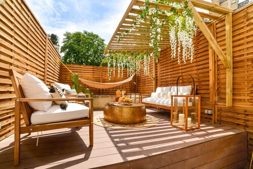 The Majestic Garden Suite