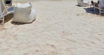 Marina Resort Luxury Garden Chalet Steps to Lagoon & Beaches by Best of Bedz