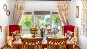 Dining - Casa Saladillo Valle de Abdalajís by Ruralidays (Málaga)