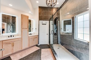 Combined shower/tub, hair dryer, towels, soap