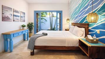 2 bedrooms, in-room safe, iron/ironing board, free WiFi