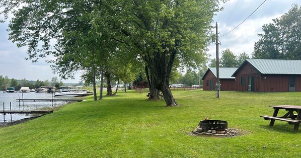 تناول الطعام بالخارج