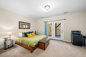 5 Schlafzimmer, Bügeleisen/Bügelbrett, kostenloses WLAN, Bettwäsche