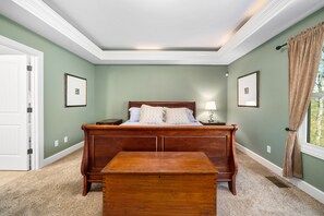 5 makuuhuonetta, silitysrauta/-lauta, ilmainen Wi-Fi, vuodevaatteet