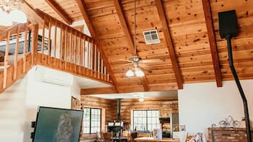 Télévision, cheminée