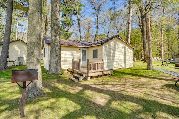 Stone Lake Vacation Rental | 3BR | 1BA | 3 Steps to Access | 1,000 Sq Ft