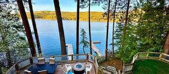 Beautiful Liberty Lake Waterfront House