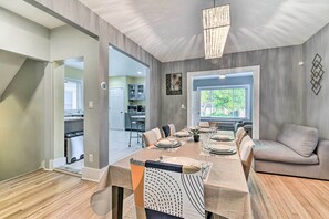 Dining - Elegant Detroit Home w/ Yard ~ 5 Mi to Dtwn! (Detroit)