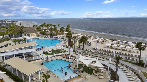 Updated 2Bd Villa on Ocean Winds Course! Free Club Access, Amazing Porch!