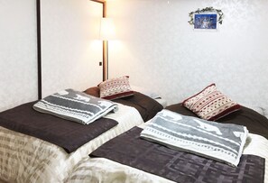 1 Schlafzimmer, Schreibtisch, Bügeleisen/Bügelbrett, kostenloses WLAN