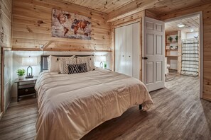 4 chambres, bureau, fer et planche à repasser, Wi-Fi gratuit