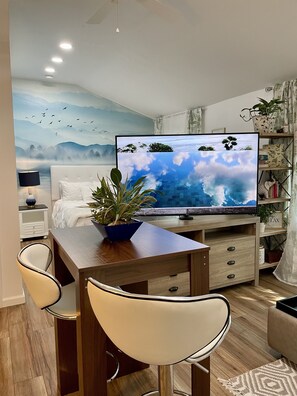 1 chambre, fer et planche à repasser, Wi-Fi gratuit, draps fournis