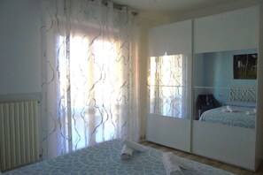 1 bedroom, WiFi, bed sheets