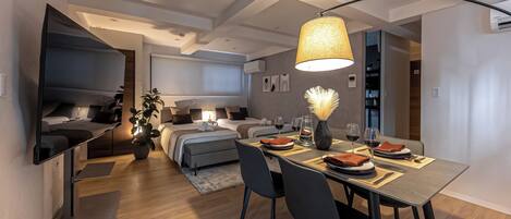 3 bedrooms, iron/ironing board, free WiFi, bed sheets