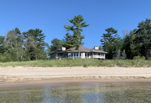 Beachfront property with panoramic view of Lake Michigan!