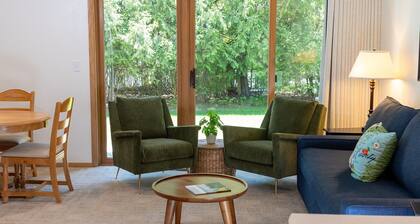 *Central Fish Creek* - Near Peninsula State Park and Shopping!