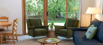 *Central Fish Creek* - Near Peninsula State Park and Shopping!