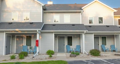 *Central Fish Creek* - Near Peninsula State Park and Shopping!
