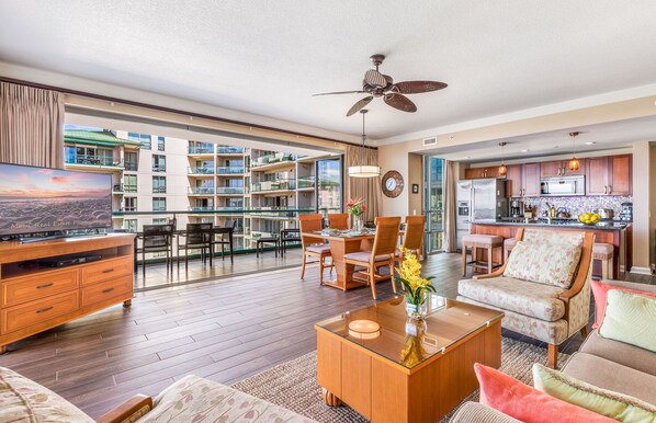 TV, DVD player, stereo - Maui Resort Rentals: Honua Kai - 3 Total Bedrooms, Stunning 6th Floor Ocean Views! (Lahaina)