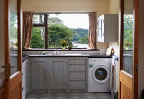 Interior - Sea View 1-Bed Cottage, Sleeps 2 w/ Private Garden (Skibbereen)