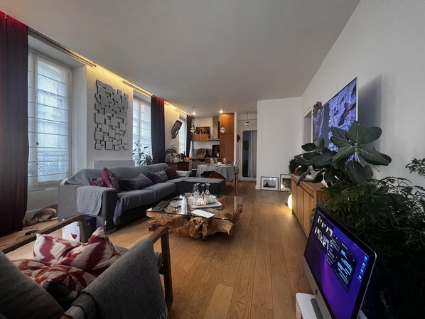 Smart TV, stereo, computer monitors, printers