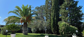 Villa con piscina campo de golf adyacente