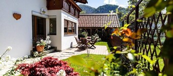 Casa de vacaciones Haus Evelin con jardín y parrilla