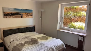 1 Schlafzimmer, Bügeleisen/Bügelbrett, kostenloses WLAN, Bettwäsche