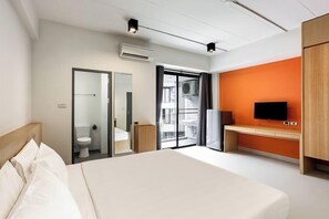 Escritorio y wifi gratis