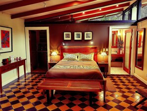 4 bedrooms, free WiFi, bed sheets