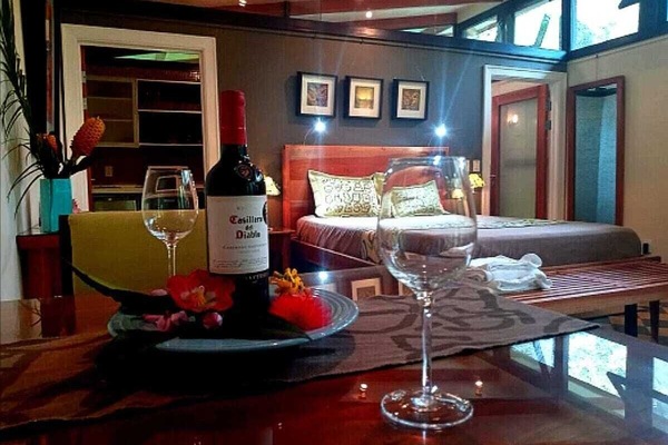 Private chef services available.