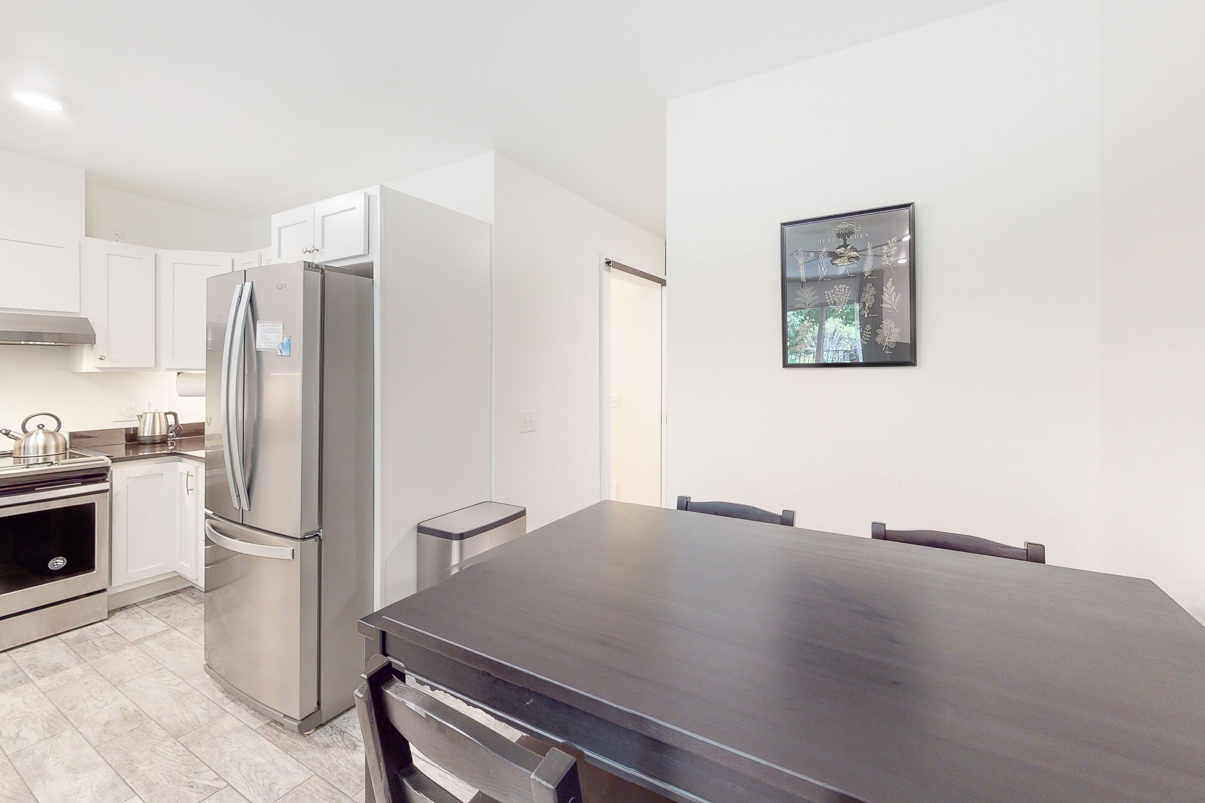 雪櫃、焗爐、爐具、洗碗機