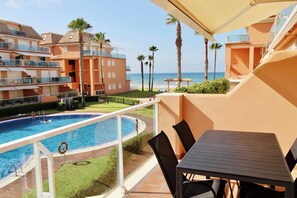 Outdoor dining - Mirador al Mar 87 by homeprive (Denia)