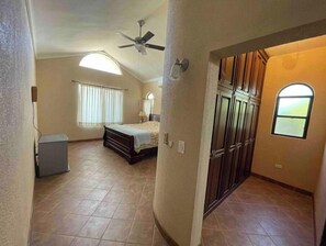 3 habitaciones, wifi y acceso para silla de ruedas 