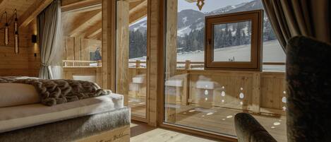 2 Schlafzimmer, Zimmersafe, Schreibtisch, Reisekinderbett