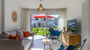 Living area - Les Villas du Men Du by Interhome (Carnac)